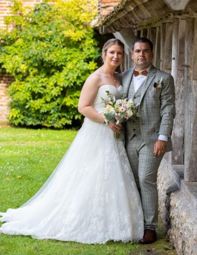séance photo couple à l'église de Saint-Viâtre - photographe mariage 41