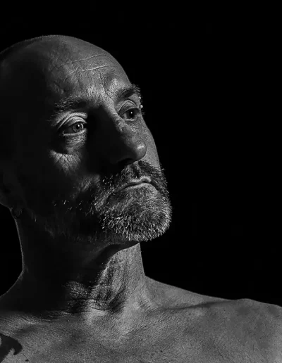 photographe de studio noir et blanc NB fine art à Orléans - portrait de caractère